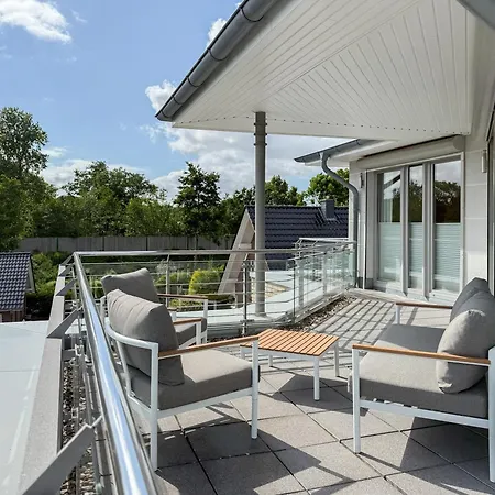 Penthouse Timmendorf アパート